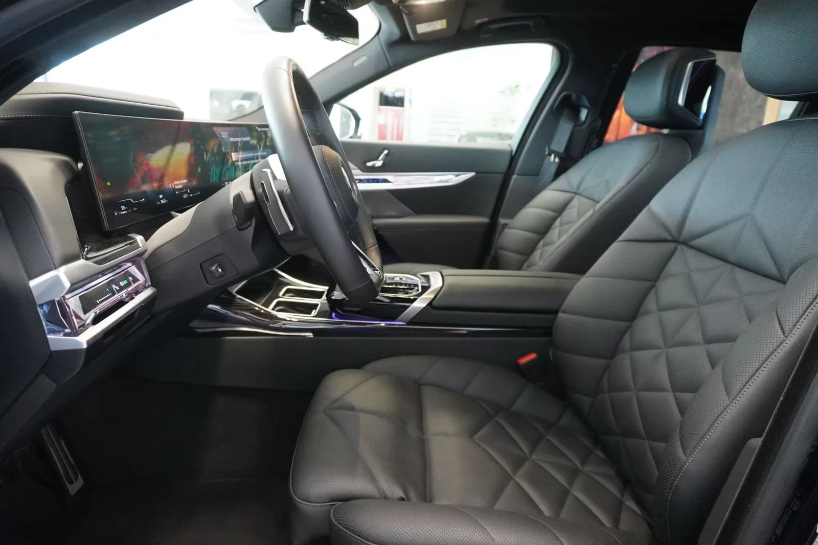 BMW 740 d/xDrive/299HP/M-SPORT/SKY-LOUNGE/360/B&W/869g - изображение 7