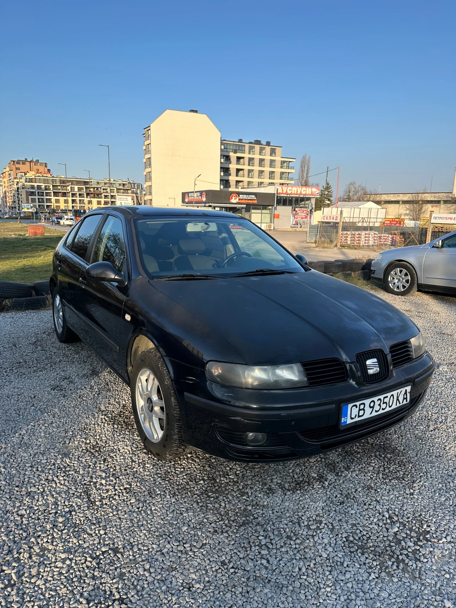 Seat Leon, снимка 2 - Автомобили и джипове - 53875864
