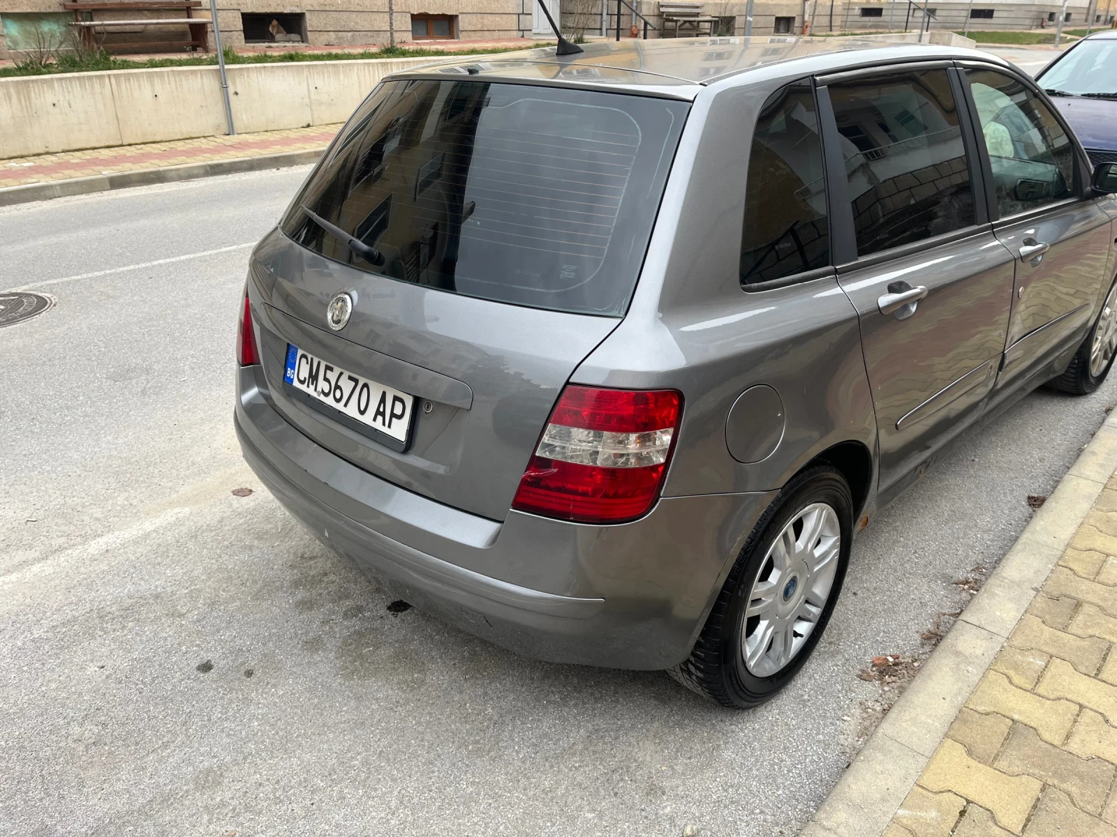Fiat Stilo, снимка 6 - Автомобили и джипове - 53952249