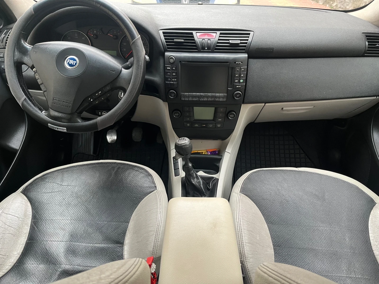 Fiat Stilo, снимка 10 - Автомобили и джипове - 53952249