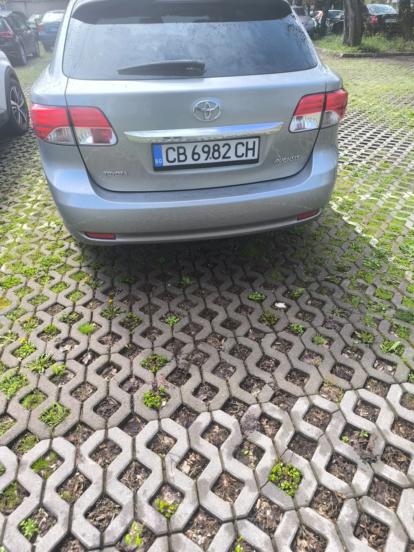 Toyota Avensis Т27 комби, снимка 11 - Автомобили и джипове - 54235688