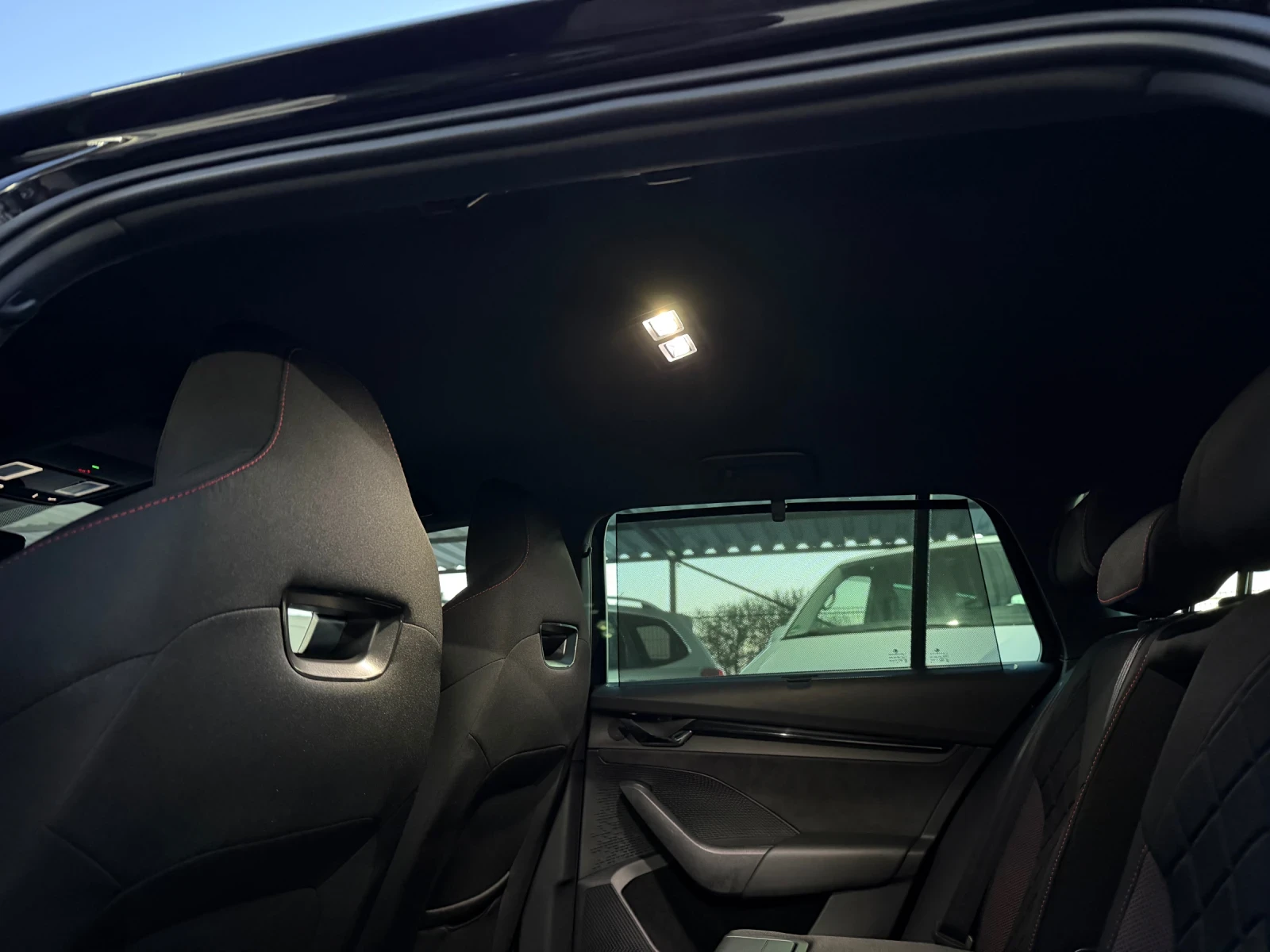 Skoda Octavia WRS-258ks, 78000km., снимка 10 - Автомобили и джипове - 54337541