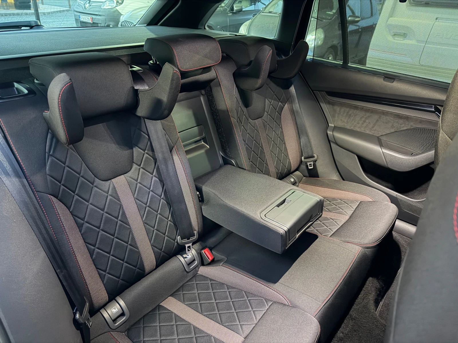 Skoda Octavia WRS-258ks, 78000km., снимка 11 - Автомобили и джипове - 54337541