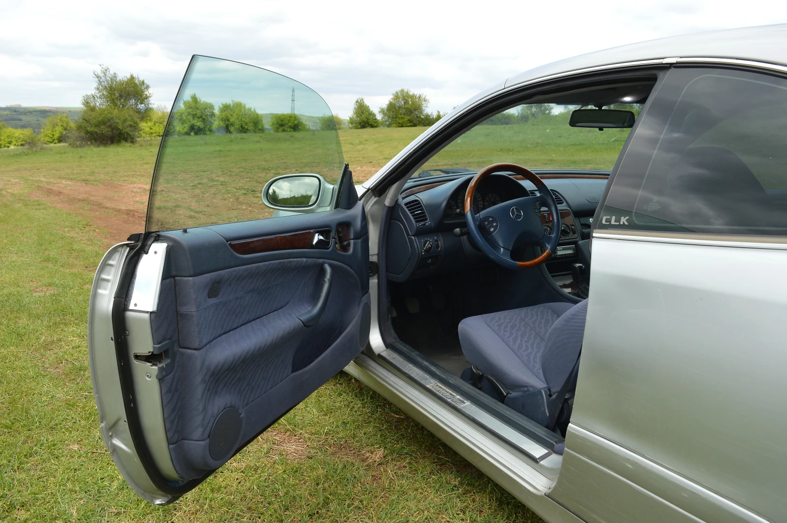 Mercedes-Benz CLK 200 KOMPRESSOR, снимка 11 - Автомобили и джипове - 54448238