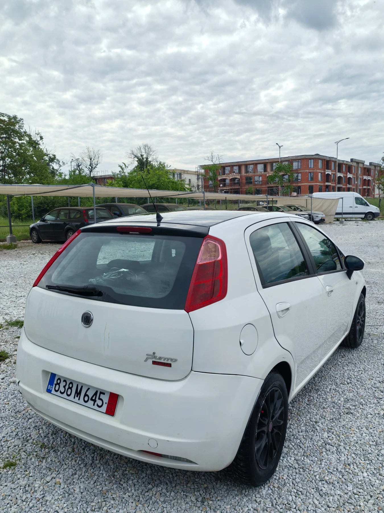Fiat Punto Grande punto1.3 multijet, снимка 4 - Автомобили и джипове - 54603111
