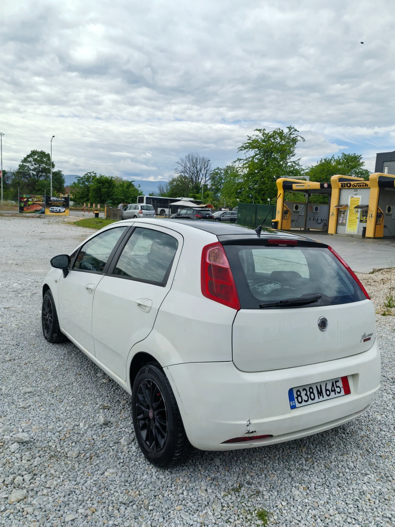 Fiat Punto Grande punto1.3 multijet, снимка 3 - Автомобили и джипове - 54603111