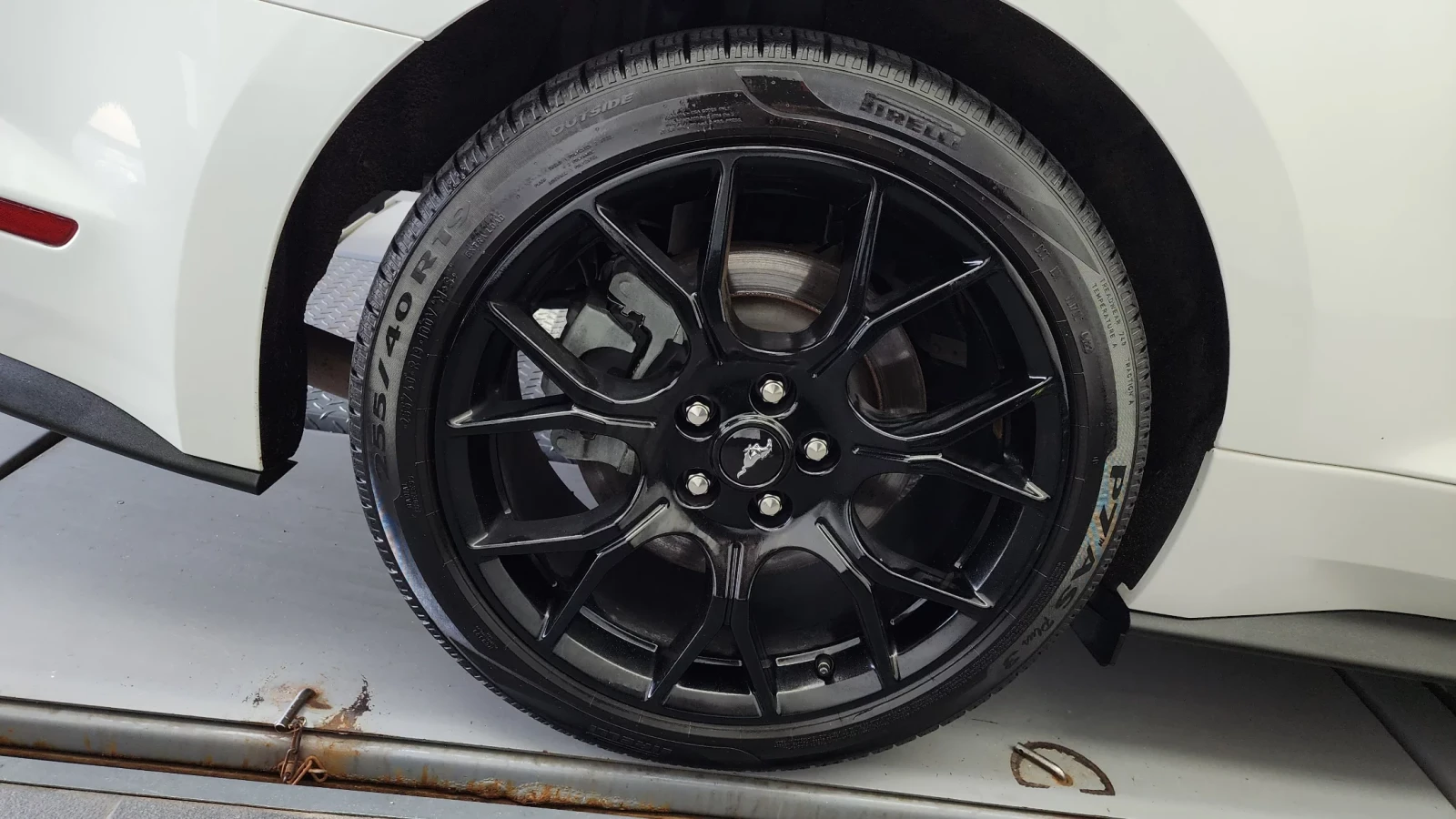 Ford Mustang 2.3L EcoBoost / Navi / Camera, снимка 10 - Автомобили и джипове - 54650562