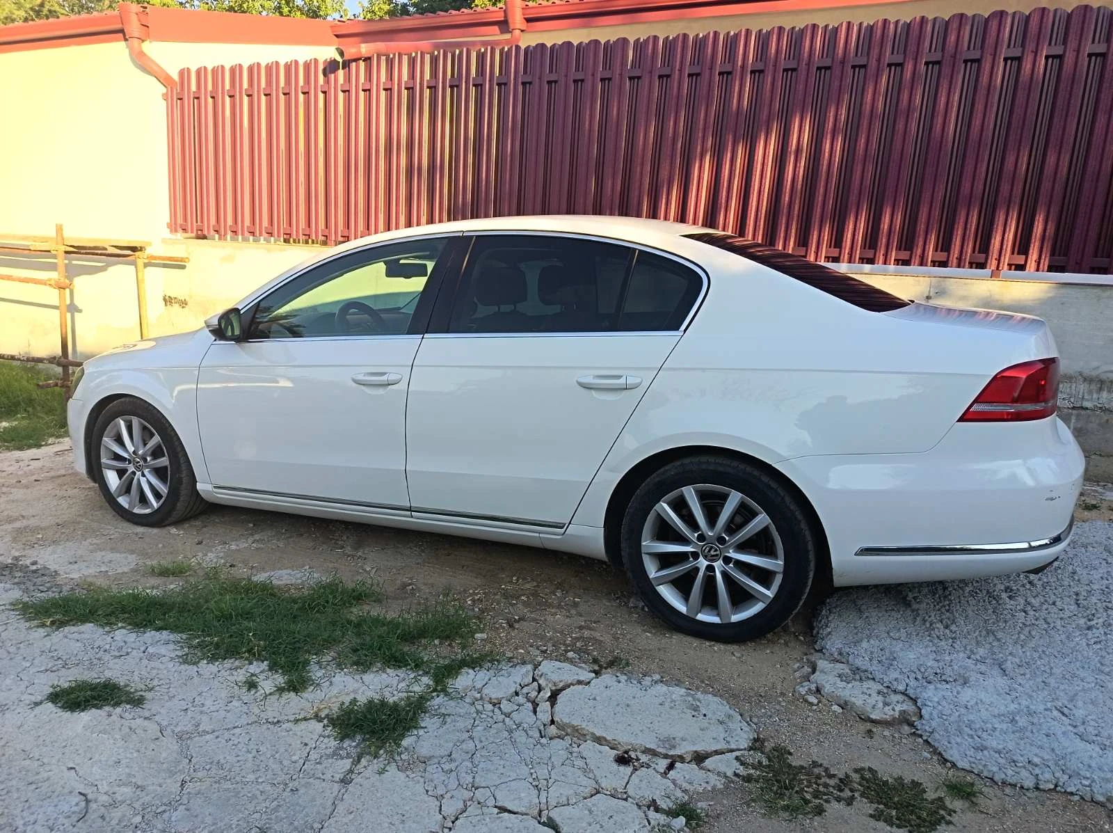 VW Passat B7 TSI 2.0, снимка 2 - Автомобили и джипове - 55493005