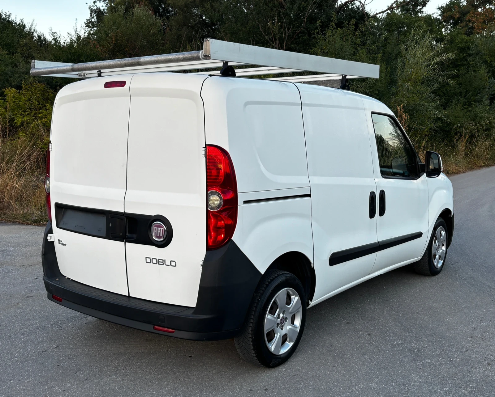 Fiat Doblo 1.3mjet/90к.с - Италия, снимка 7 - Автомобили и джипове - 55931213