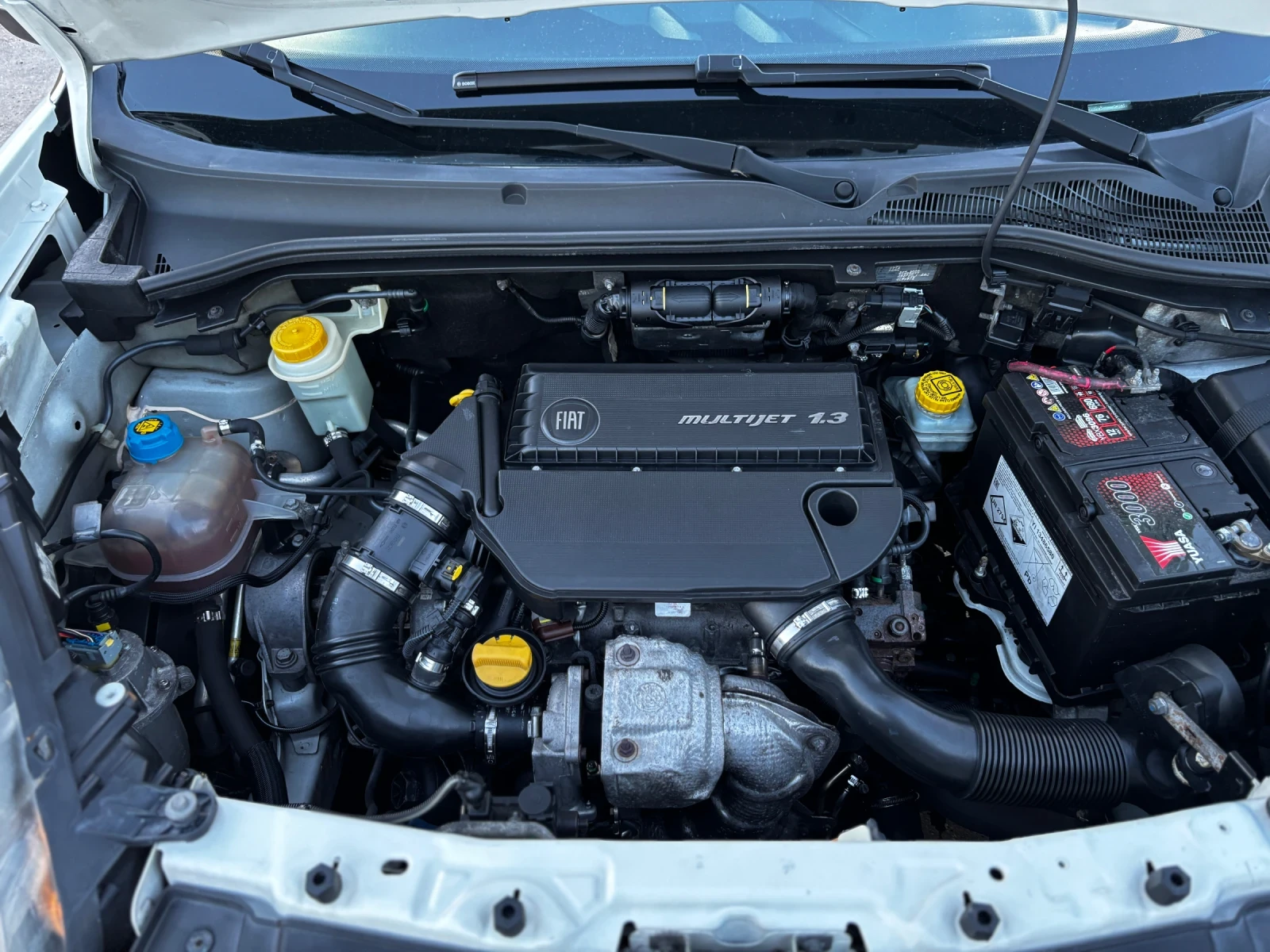 Fiat Doblo 1.3mjet/90к.с - Италия, снимка 17 - Автомобили и джипове - 55931213