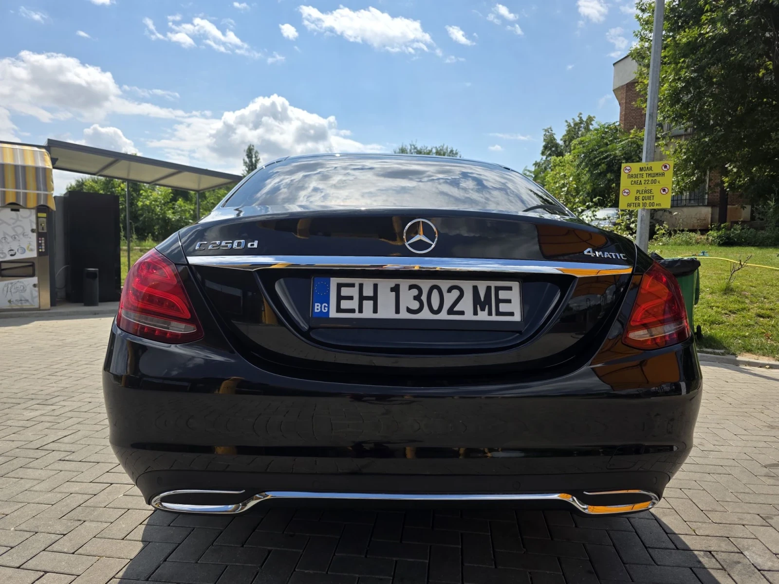 Mercedes-Benz C 250 4MATIC* 18AMG* LINE ASSIST* ПОДГРЕВ* ШВЕЙЦАРИЯ, снимка 8 - Автомобили и джипове - 56227634