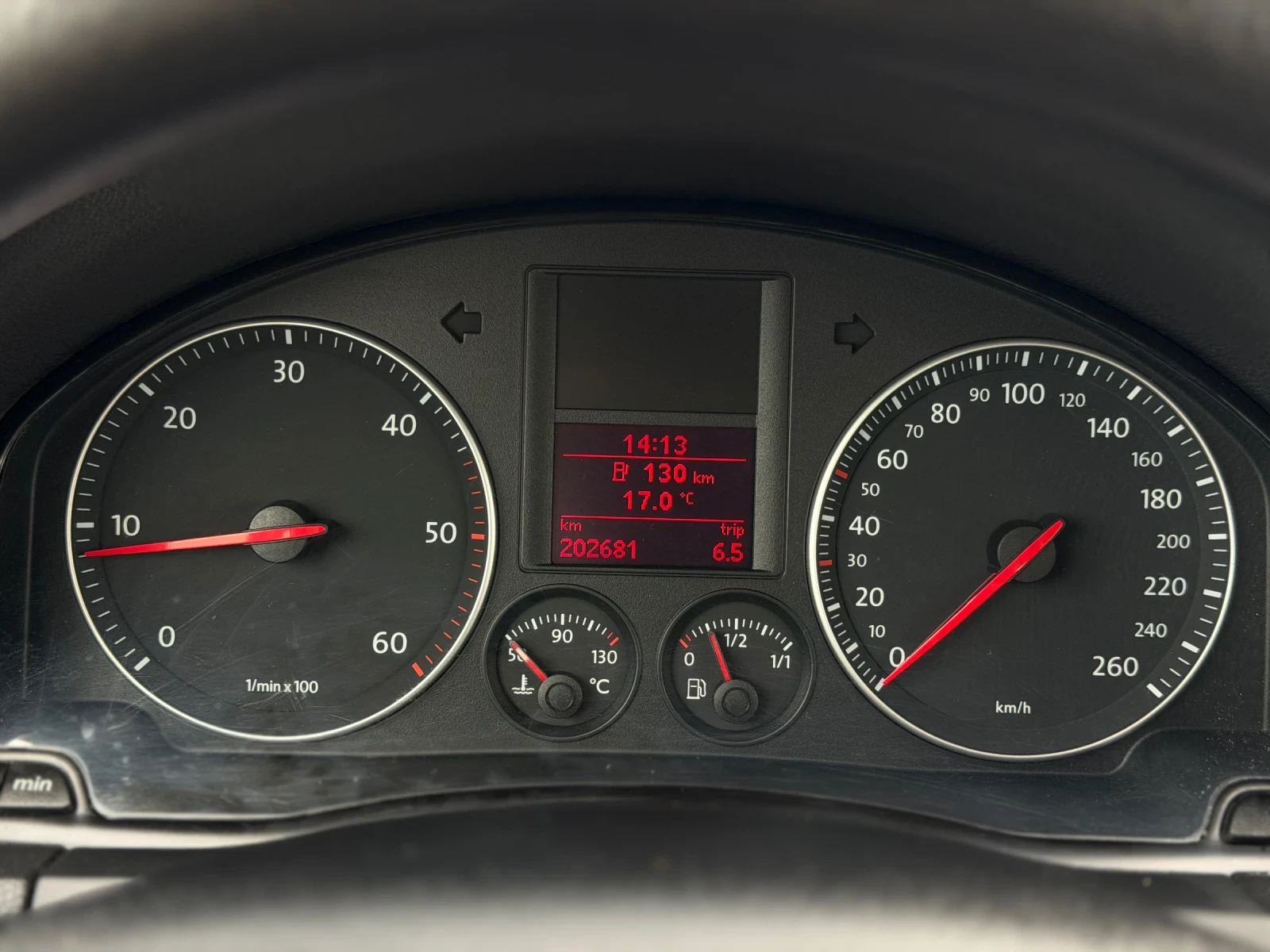 VW Golf 1.9TDI 90кс НАВИ , снимка 17 - Автомобили и джипове - 56270913