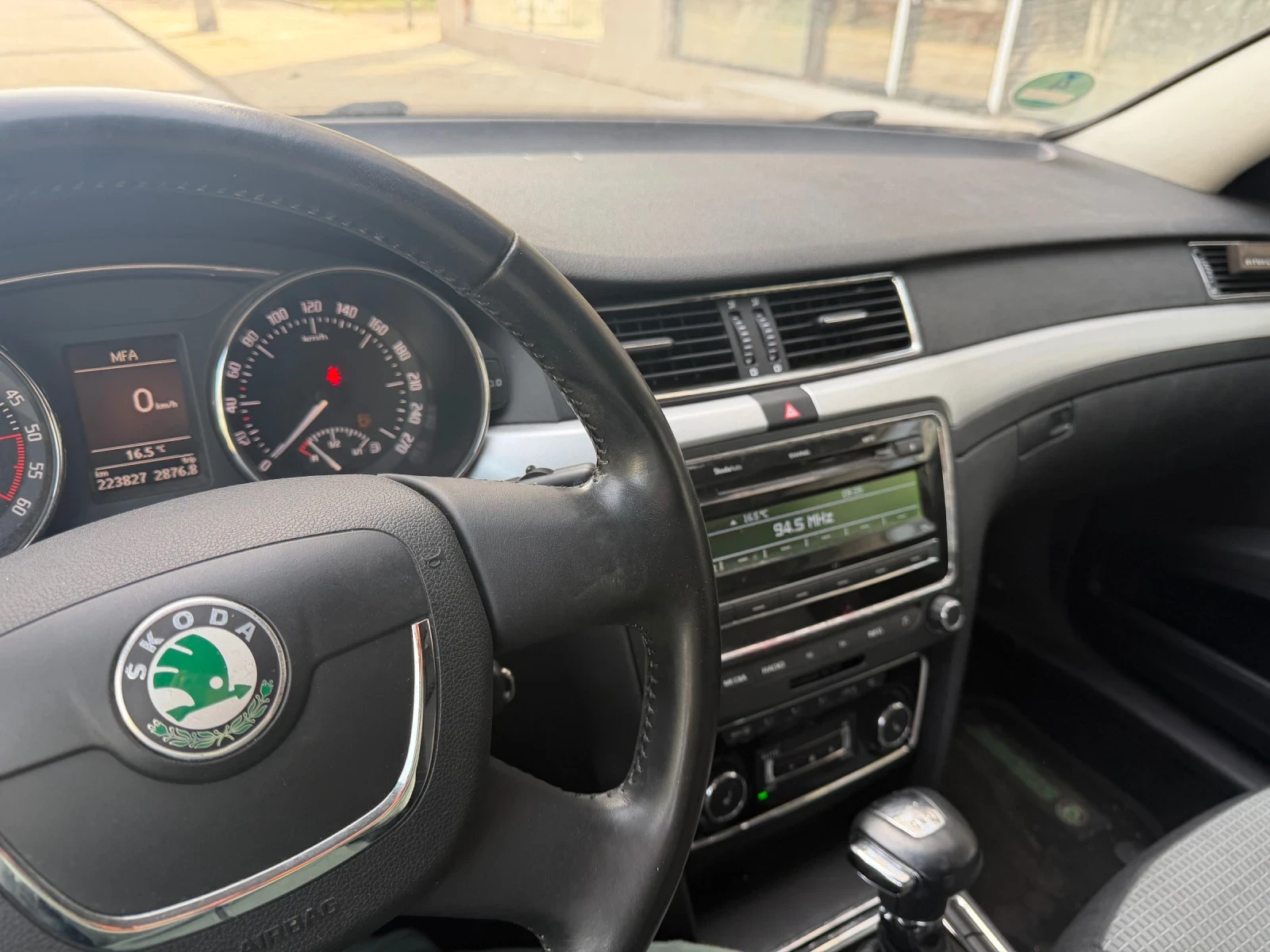 Skoda Superb 2.0tdi Dsg * ������ | Mobile.bg � ����������� 14