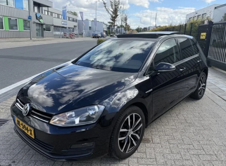 VW Golf 1.6TDI/PANORAMA/AUTOMATIC/ E6