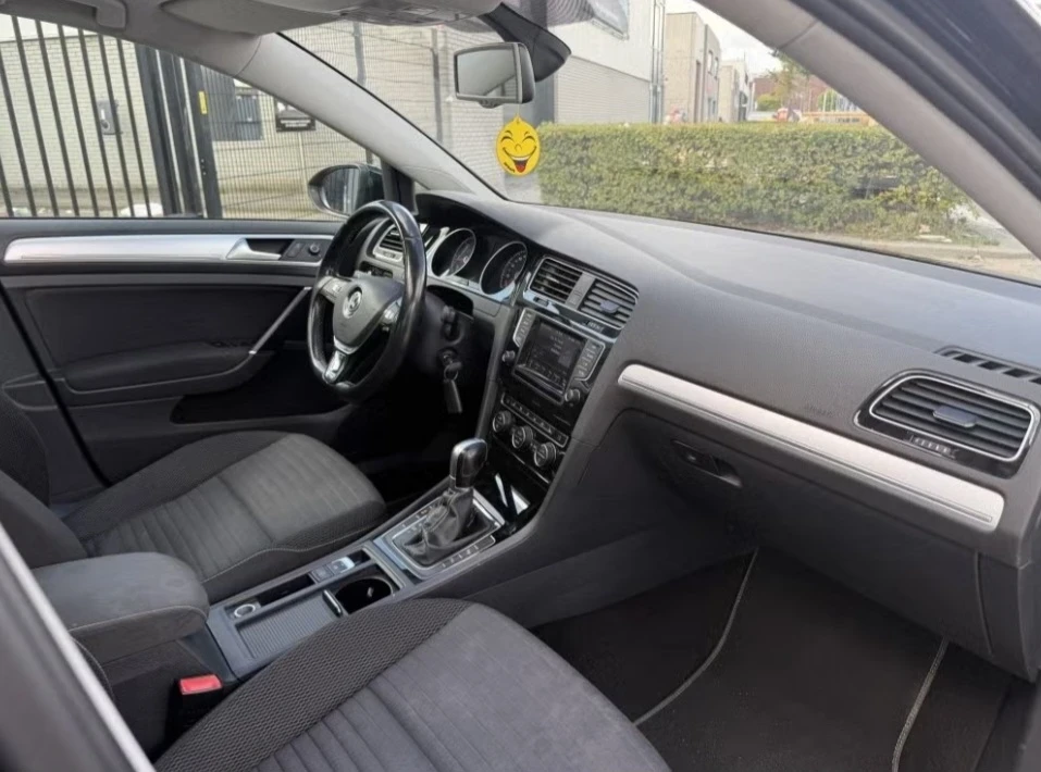 VW Golf 1.6TDI/PANORAMA/AUTOMATIC/ E6, снимка 12 - Автомобили и джипове - 56422937