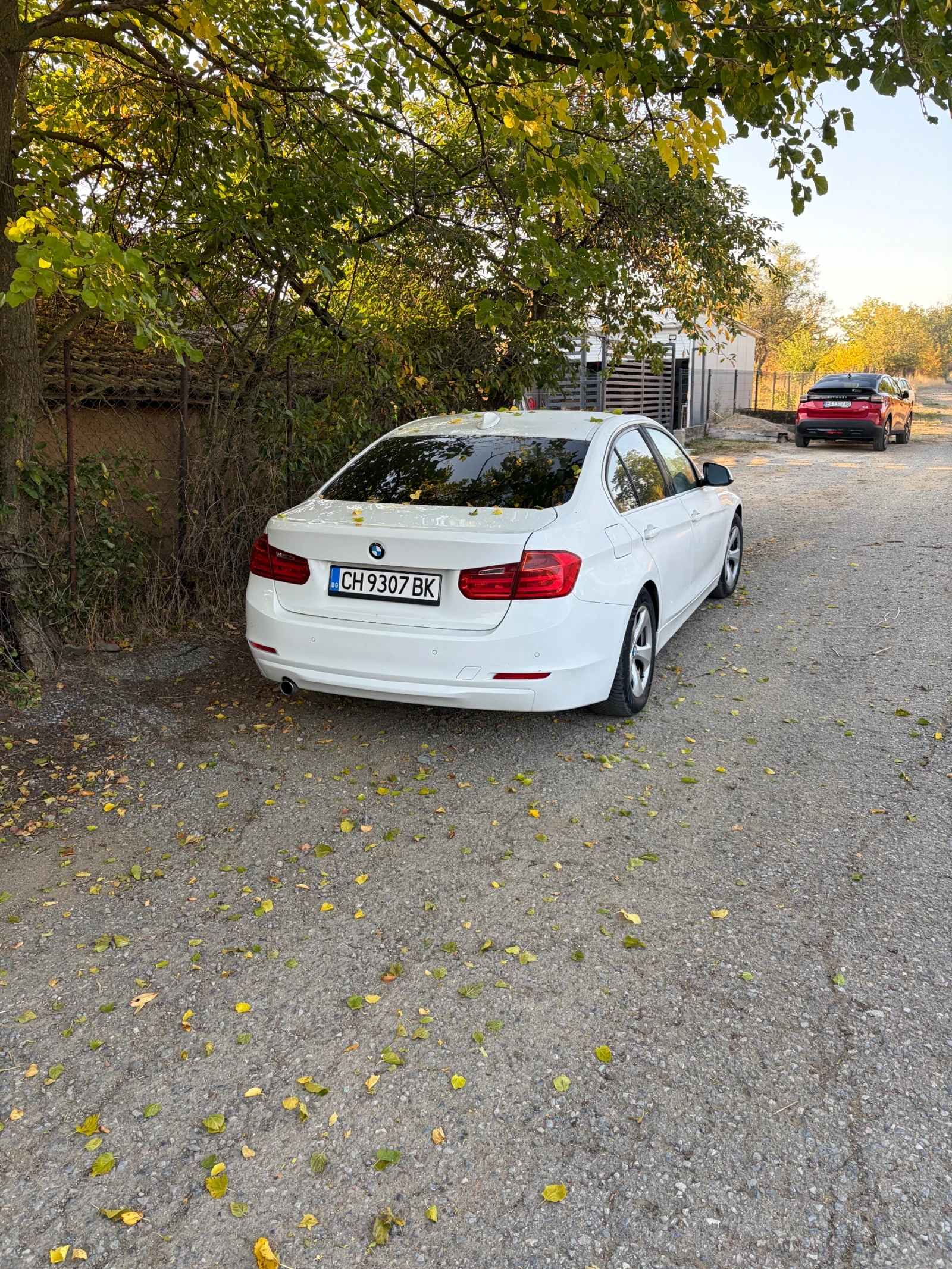 BMW 320, снимка 3 - Автомобили и джипове - 56463454