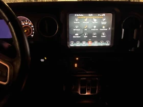 Jeep Wrangler SAHARA * ПОДГРЕВ / КОЖЕН САЛОН / ОТ ПРЕДСТАВИТЕЛВО, снимка 9