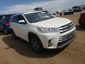 Toyota Highlander  SE