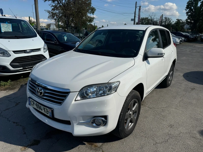 Toyota Rav4 2.2 D4D, снимка 1 - Автомобили и джипове - 47641843