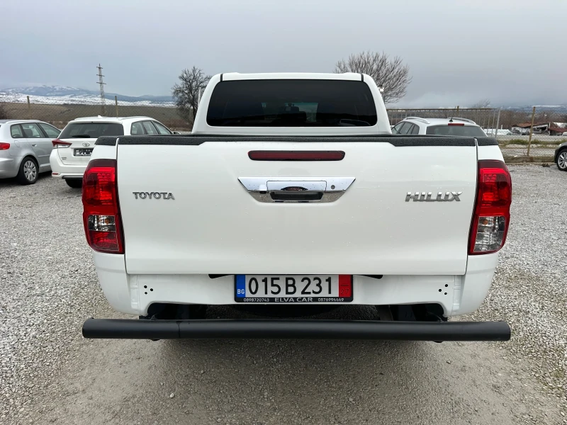 Toyota Hilux 2.4D4D 4X4 , снимка 8 - Автомобили и джипове - 48481391