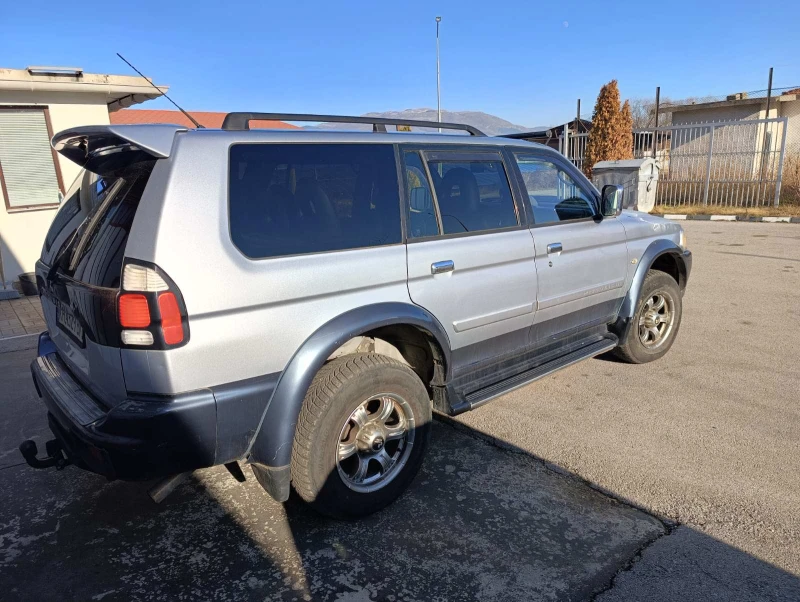 Mitsubishi Pajero sport, снимка 4 - Автомобили и джипове - 48727270