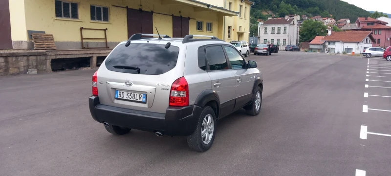 Hyundai Tucson 2.0CRDI 187432km, снимка 5 - Автомобили и джипове - 52556920