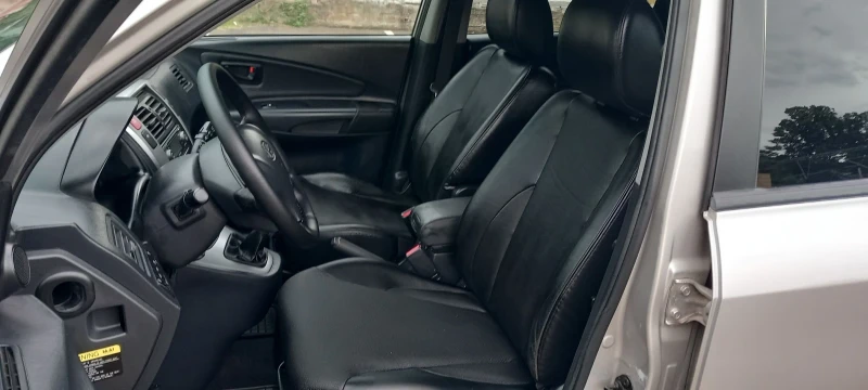 Hyundai Tucson 2.0CRDI 187432km, снимка 8 - Автомобили и джипове - 52556920