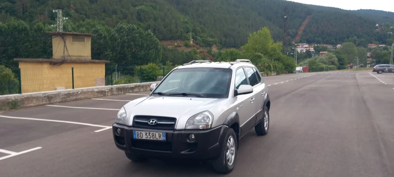 Hyundai Tucson 2.0CRDI 187432km, снимка 2 - Автомобили и джипове - 52556920