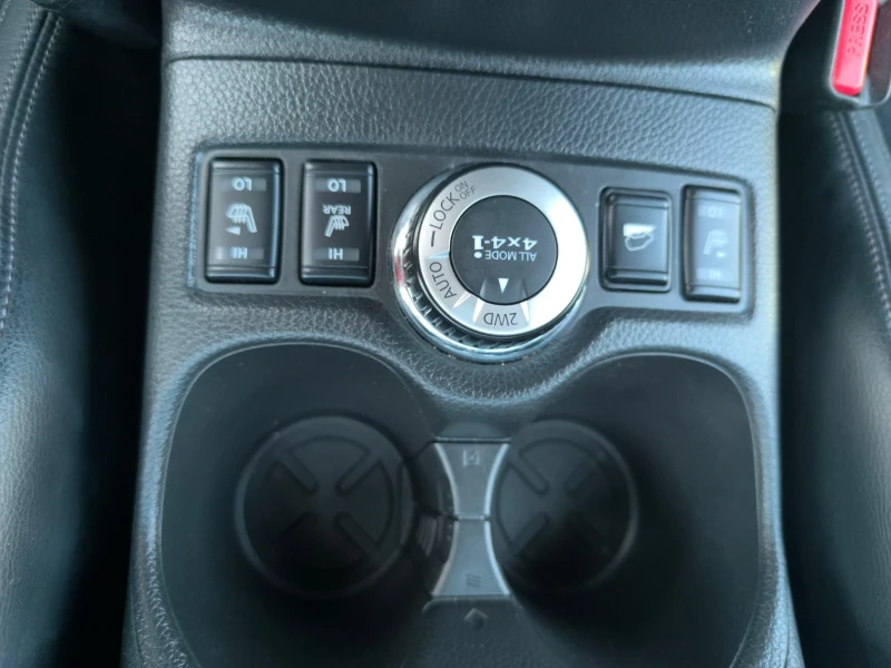 Nissan X-trail 2.0 Dci 4x4 Tekna, снимка 10 - Автомобили и джипове - 51598191