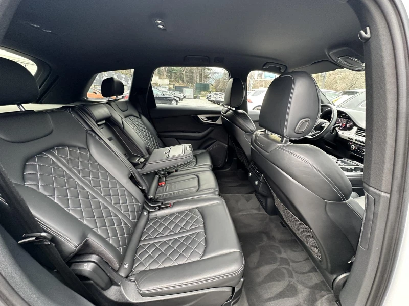 Audi SQ7 S LINE / QUATTRO / CAMERA /, снимка 17 - Автомобили и джипове - 52645524