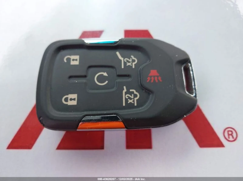 Chevrolet Tahoe 5.3L V-8 DI, VVT, 355HP 4X2 Drive, снимка 3 - Автомобили и джипове - 52851117