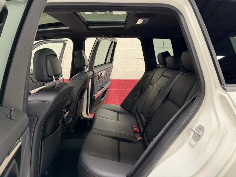 Mercedes-Benz GLK 350 4MATIC, снимка 15 - Автомобили и джипове - 53199971