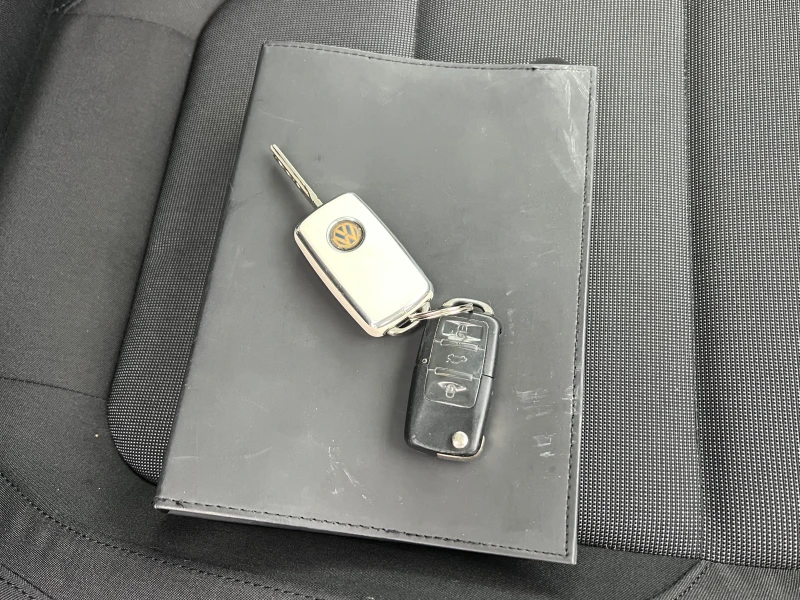 VW Tiguan 2.0TDI, 170ps, 4-MOTION, снимка 15 - Автомобили и джипове - 53213006