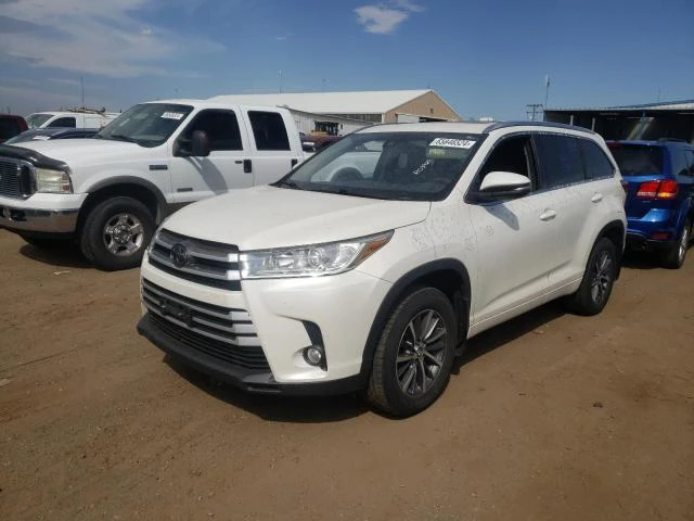 Toyota Highlander  SE - изображение 3