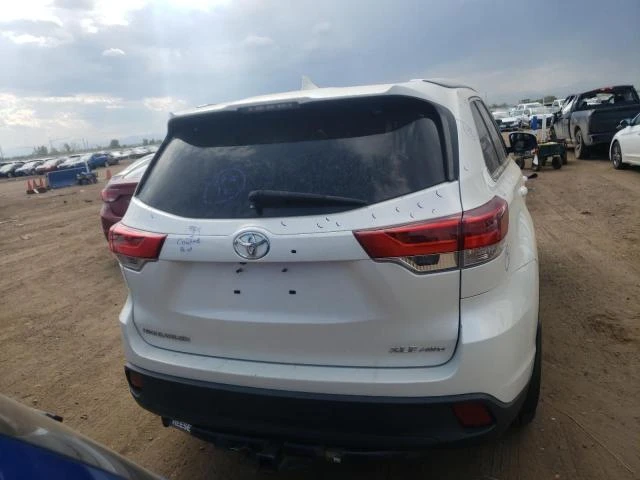 Toyota Highlander  SE - изображение 9