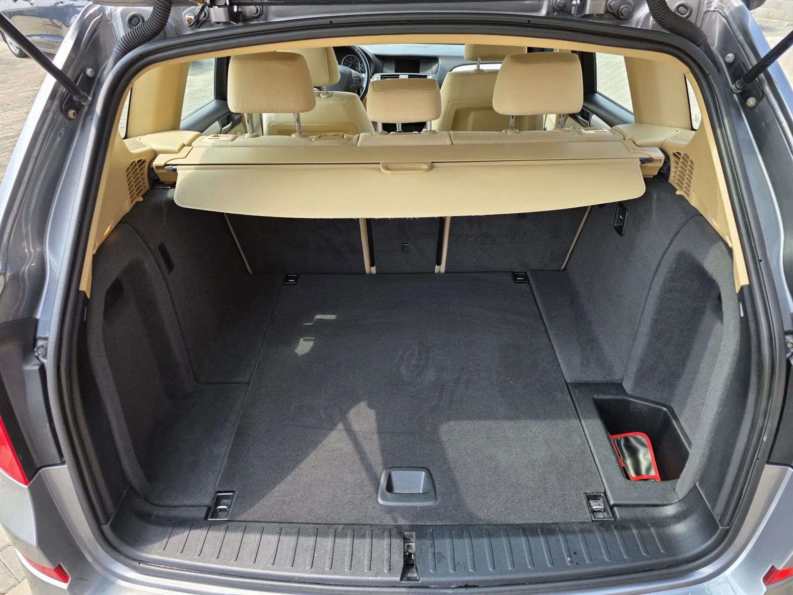 BMW X3 2.0 D X drive, снимка 13 - Автомобили и джипове - 44732029