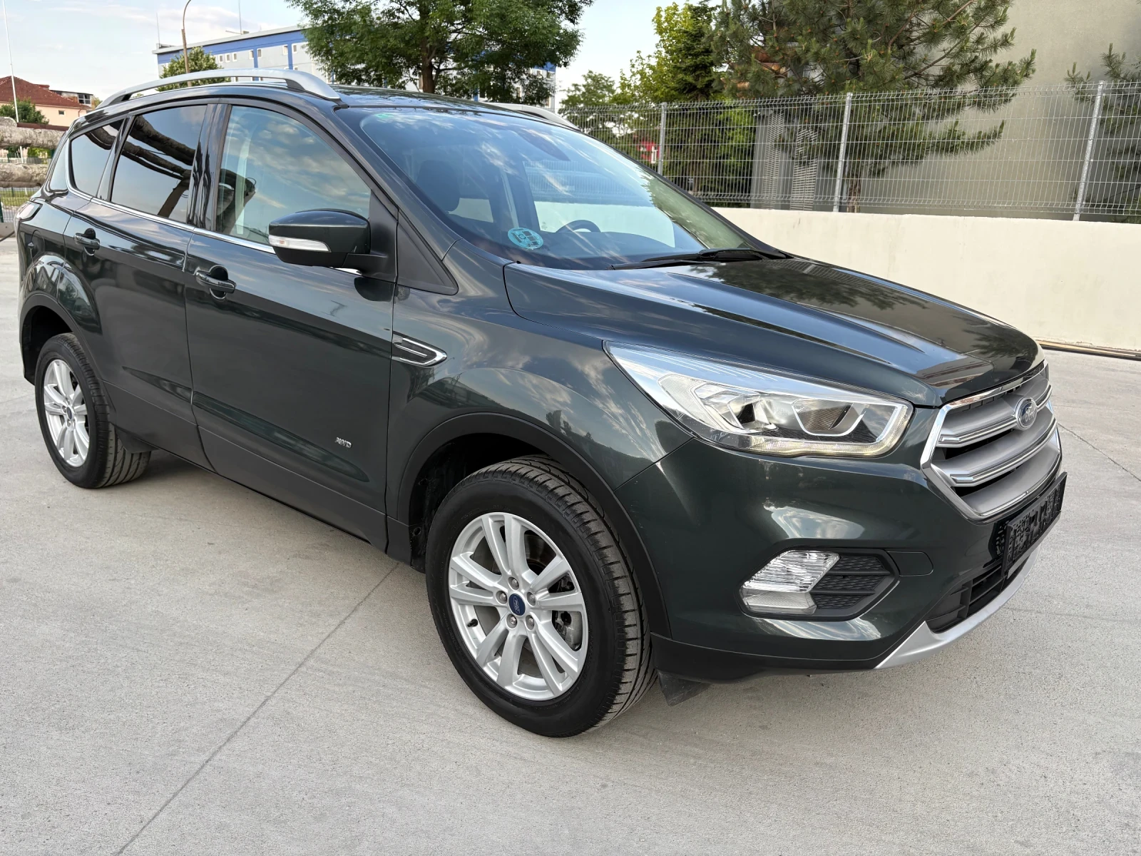 Ford Kuga 4x4 2.0 diesel 150kc Euro 6 - изображение 10