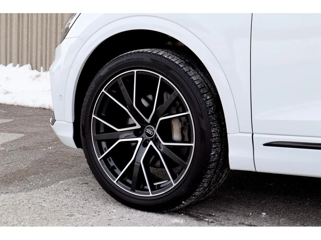 Audi Q8 SLine* Black Optic* B&O* 360* Пано* Обдух* Подгрев - изображение 5