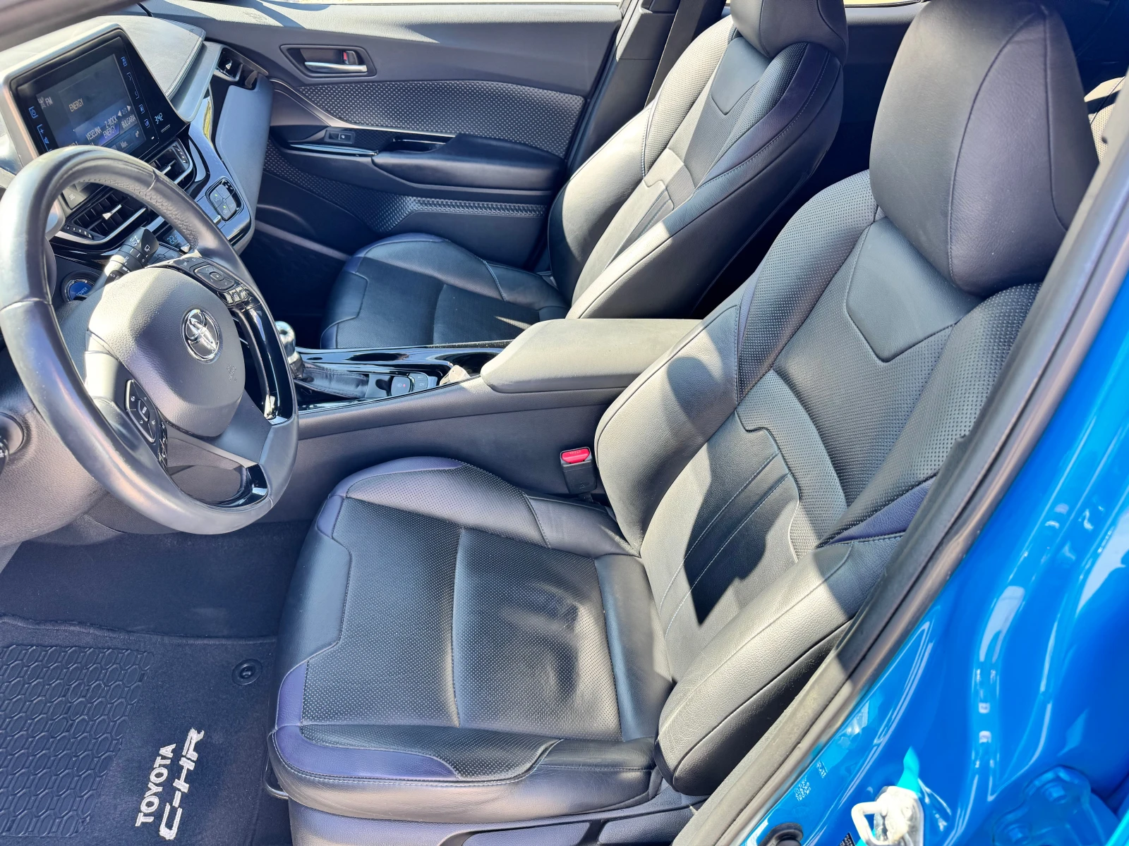 Toyota C-HR 1.8h 122к.с 2019г. Кожа JBL FULL Гаранция  - изображение 7