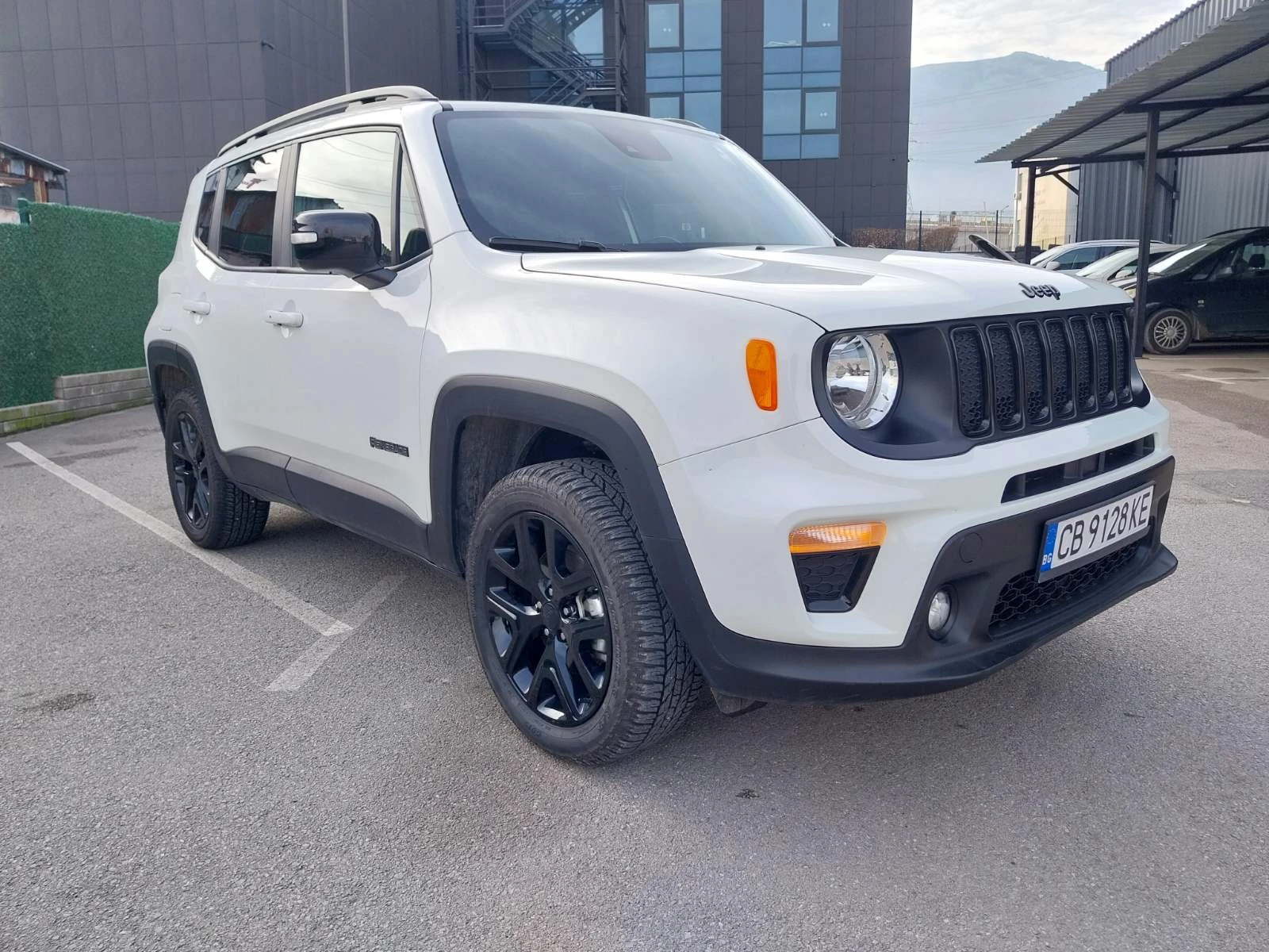 Jeep Renegade 1.3turbo* 180к.с.* 4x4* 50000km - изображение 7