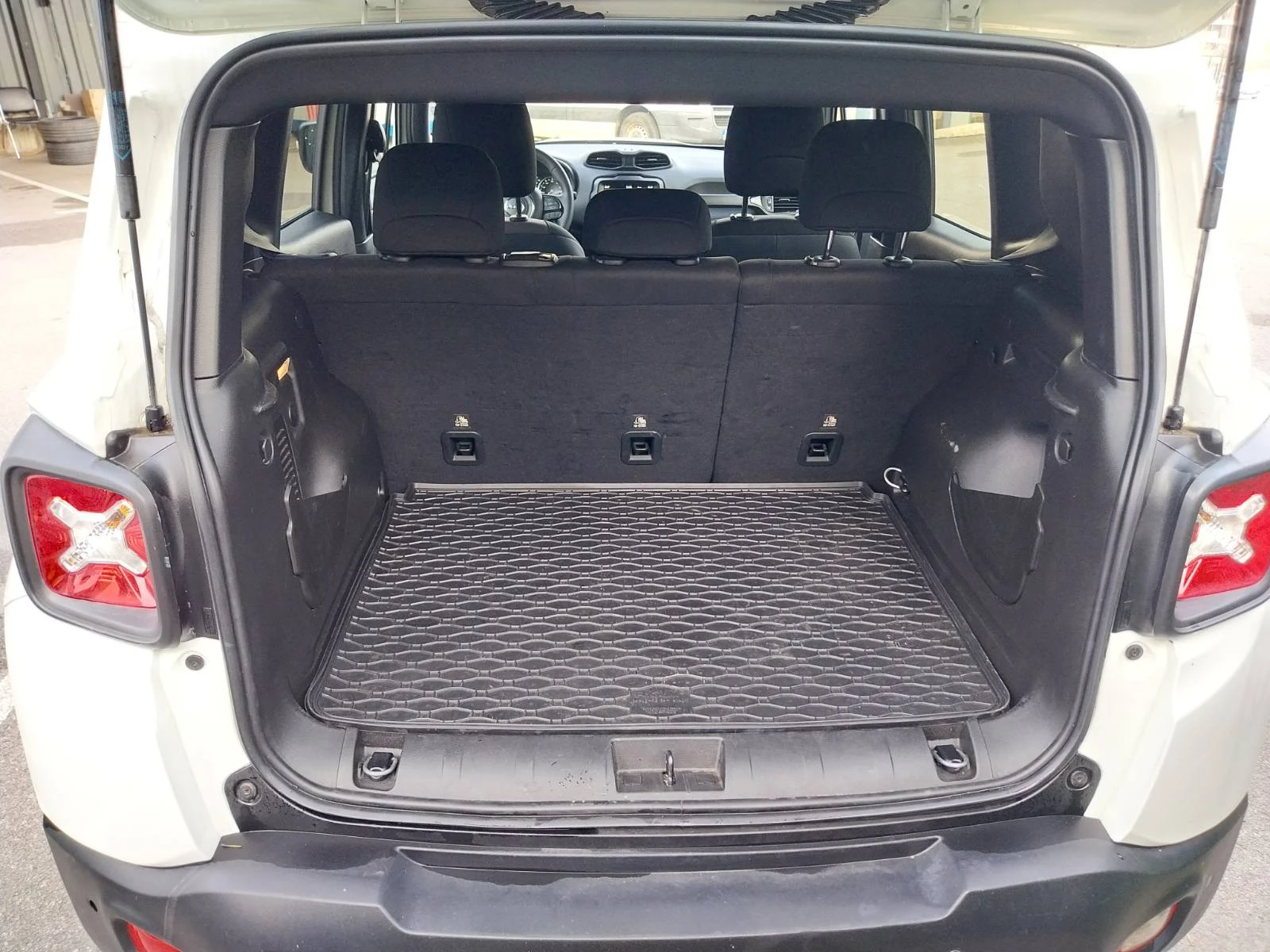 Jeep Renegade 1.3turbo* 180�.�.* 4x4* 50000km | Mobile.bg � ����������� 17