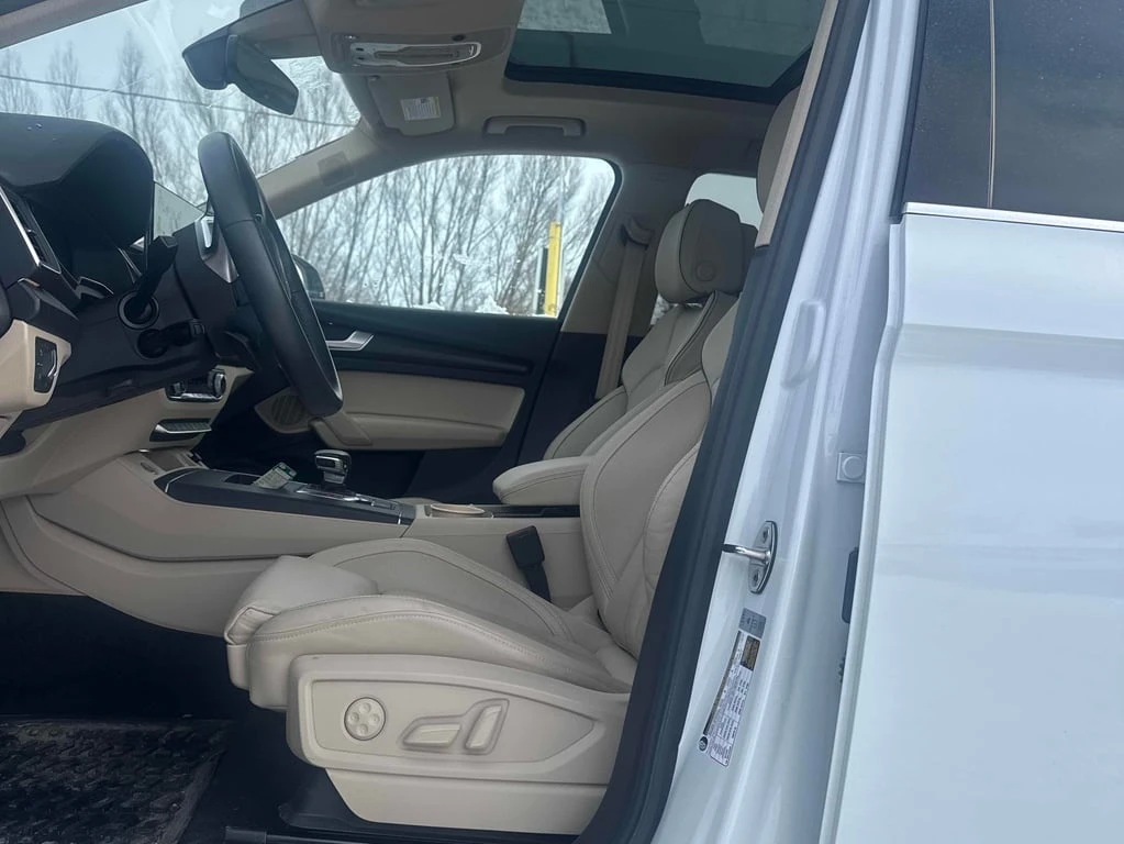 Audi Q5 * Technik * CARFAX * 360 КАМЕРИ* ПАНОРАМА*  - изображение 5