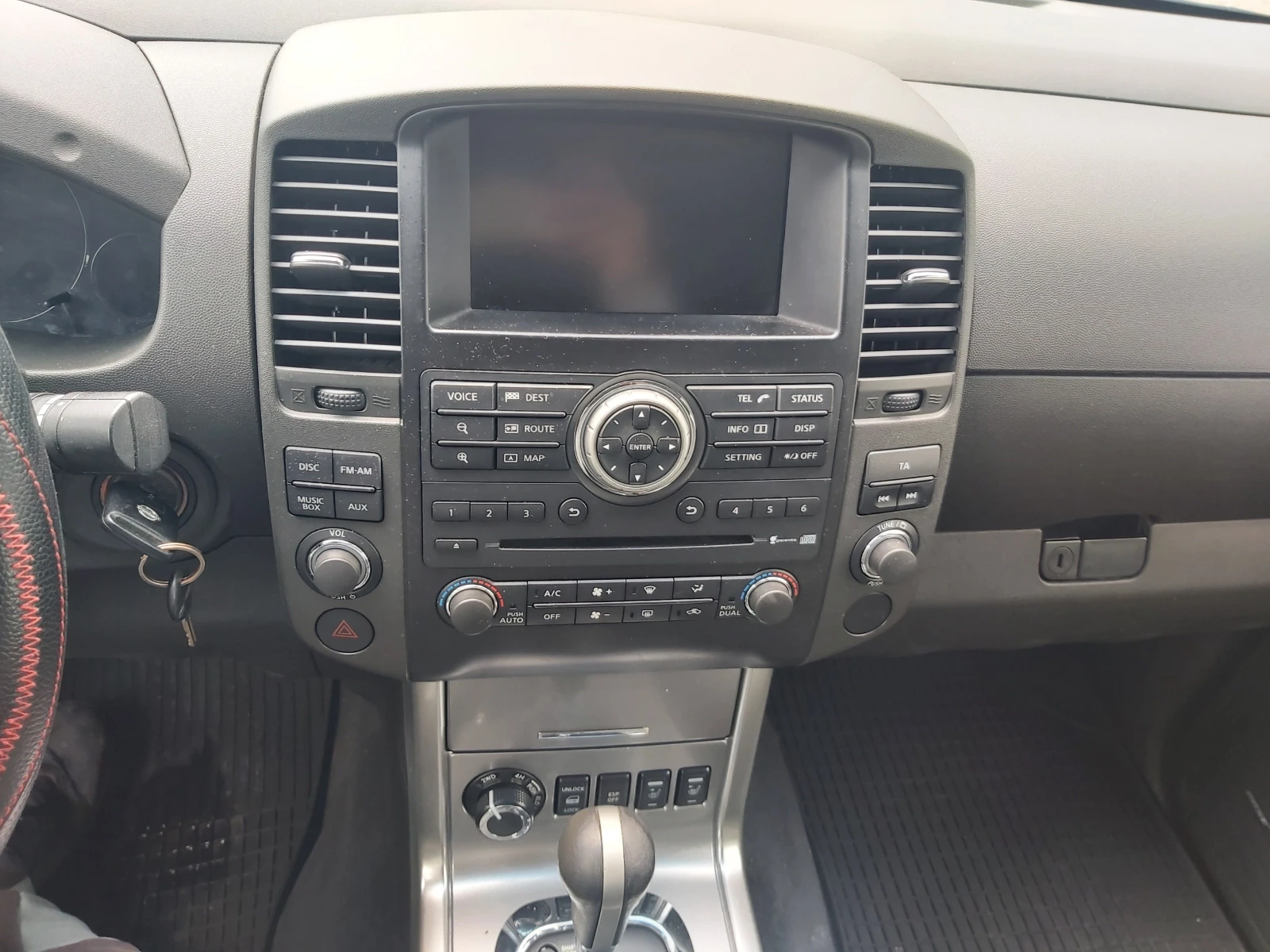 Nissan Navara 3.0 v 6, снимка 7 - Автомобили и джипове - 54748154