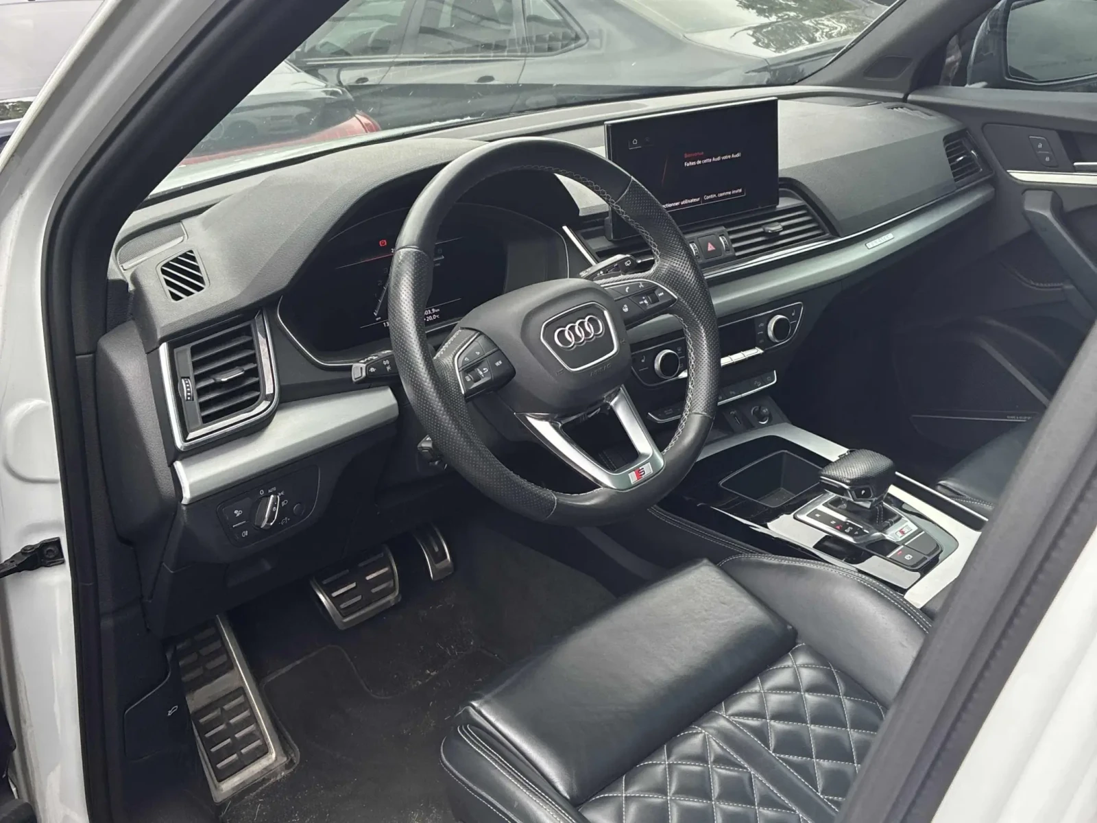 Audi SQ5 Technik * ПАНОРАМА * CARFAX, снимка 5 - Автомобили и джипове - 55100505