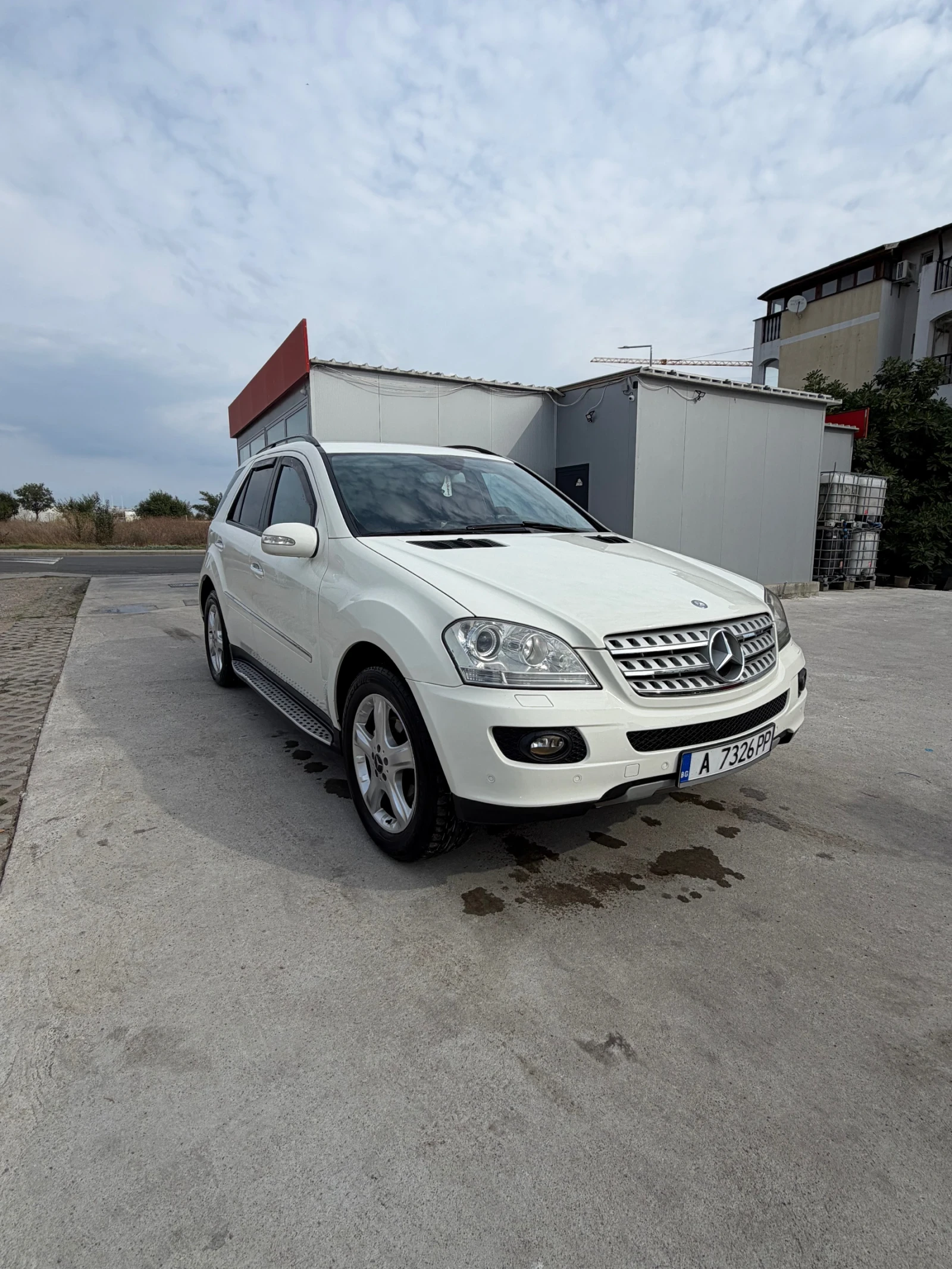 Mercedes-Benz ML ML 3.5. БЕНЗИН/ГАЗ, снимка 6 - Автомобили и джипове - 55938988