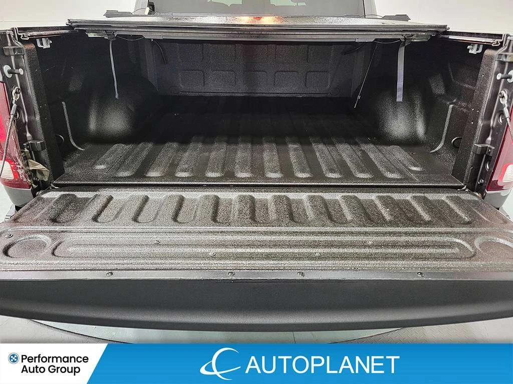 Dodge RAM 1500 * Classic Warlock 4WD* 6 Seater* Apple CarPlay!* , снимка 12 - Автомобили и джипове - 56005964