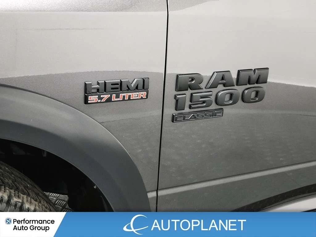 Dodge RAM 1500 * Classic Warlock 4WD* 6 Seater* Apple CarPlay!* , снимка 14 - Автомобили и джипове - 56005964