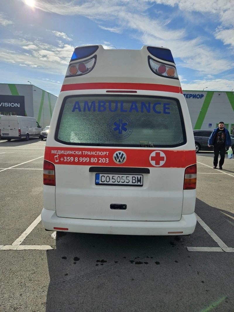 VW T5, снимка 7 - Бусове и автобуси - 46987275