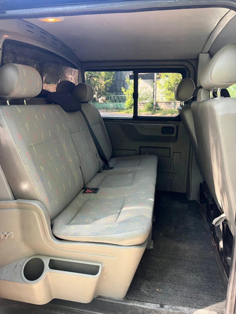 VW T5, снимка 10 - Бусове и автобуси - 52742217