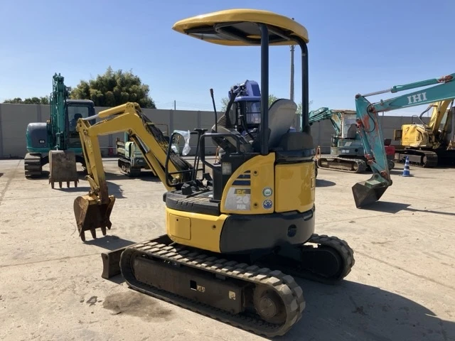 Багер Komatsu PC20MR-3 - ОЧАКВАН 15.09.2026!!!, снимка 3 - Индустриална техника - 54347697